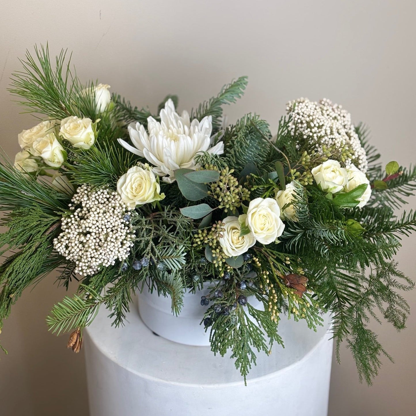 white holiday arrangement