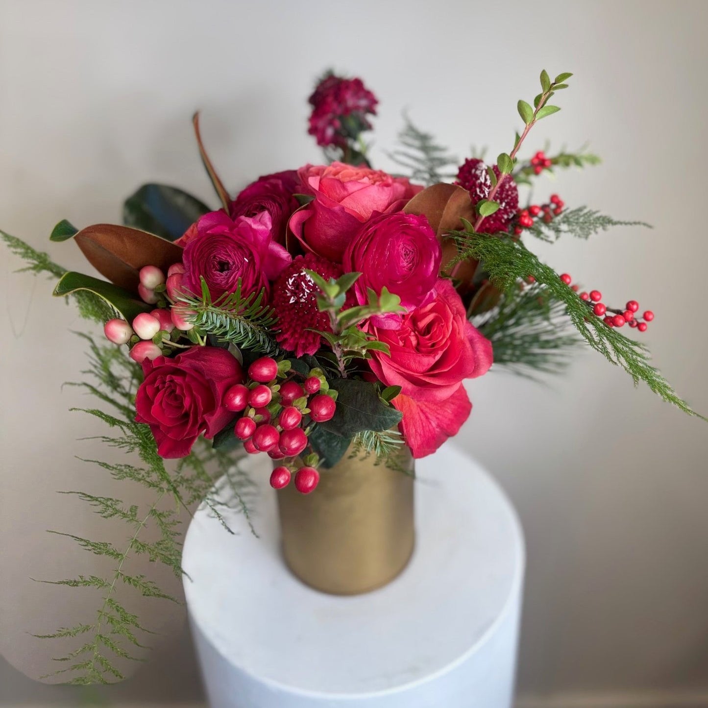 Red Arrangement